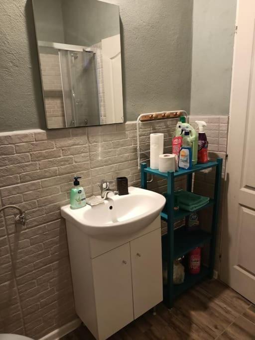 Lovely Apartament In Bucharest, Baba Novac Area Eksteriør bilde
