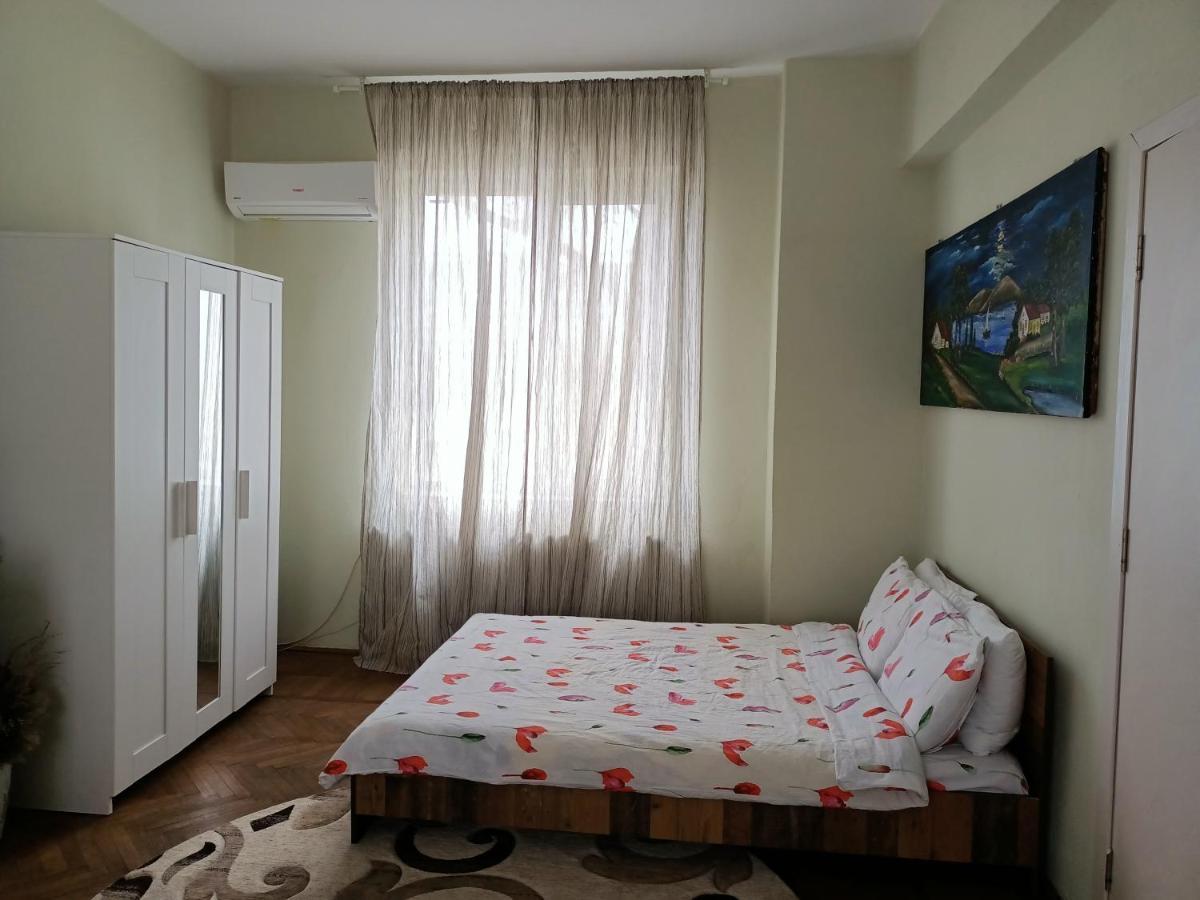 Lovely Apartament In Bucharest, Baba Novac Area Eksteriør bilde